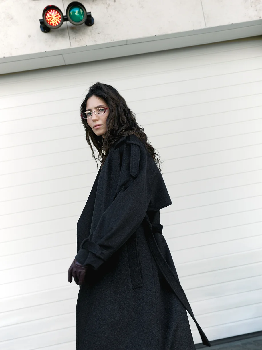 Gaijin Alien look 1